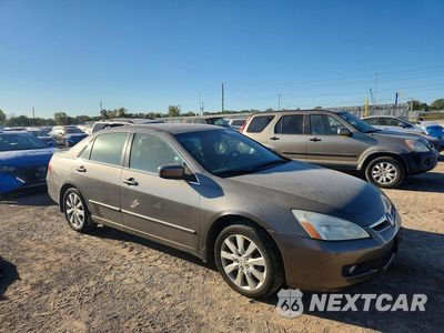 Czwarte zdjęcie samochodu z boku: 2006 HONDA ACCORD EX VIN:1HGCM66506A050828 - miniatura