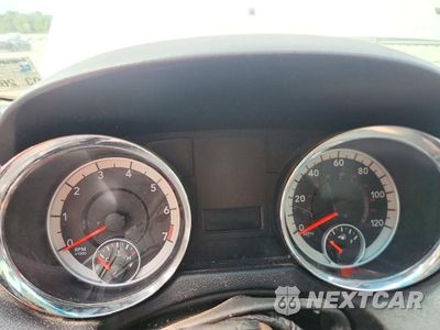 Zdjęcie 9 z 13 samochodu: 2011 DODGE GRAND CARAVAN EXPRESS VIN:2D4RN4DG8BR794412 - miniatura