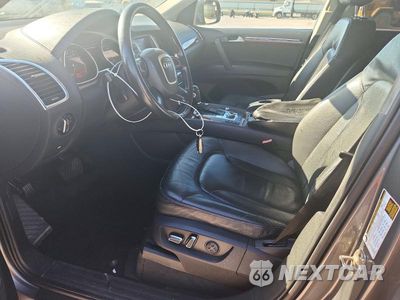 Zdjęcie 7 z 13 samochodu: 2010 AUDI Q7 PREMIUM PLUS VIN:WA1LYAFE0AD000406 - miniatura