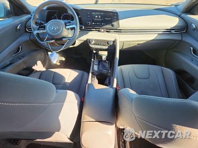 Zdjęcie 8 z 12 samochodu: 2023 HYUNDAI ELANTRA BLUE VIN:KMHLM4AJXPU051343 - miniatura