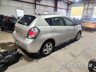 Trzecie zdjęcie samochodu z tyłu: 2009 PONTIAC VIBE VIN:5Y2SP678X9Z469608 - miniatura