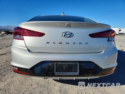 Zdjęcie 6 z 12 samochodu: 2019 HYUNDAI ELANTRA SEL VIN:5NPD84LF4KH479286 - miniatura