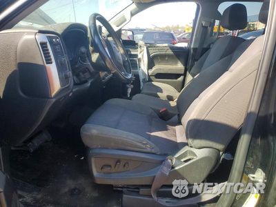 Zdjęcie 7 z 12 samochodu: 2017 CHEVROLET SILVERADO K1500 LT VIN:1GCVKREC5HZ148952 - miniatura