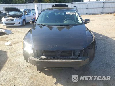 Piąte zdjęcie samochodu w środku: 2014 VOLKSWAGEN PASSAT S VIN:1VWAS7A31EC110736 - miniatura