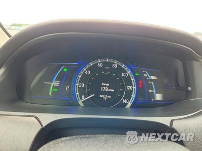 Zdjęcie 9 z 12 samochodu: 2015 HONDA ACCORD TOURING HYBRID VIN:1HGCR6F77FA001063 - miniatura