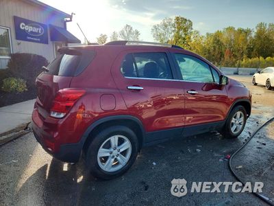 Trzecie zdjęcie samochodu z tyłu: 2020 CHEVROLET TRAX 1LT VIN:3GNCJLSB4LL263598 - miniatura