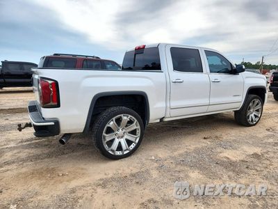 Trzecie zdjęcie samochodu z tyłu: 2016 GMC SIERRA K1500 DENALI VIN:3GTU2PEC8GG194306 - miniatura