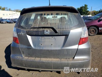Zdjęcie 6 z 12 samochodu: 2011 HONDA FIT SPORT VIN:JHMGE8G51BC011430 - miniatura