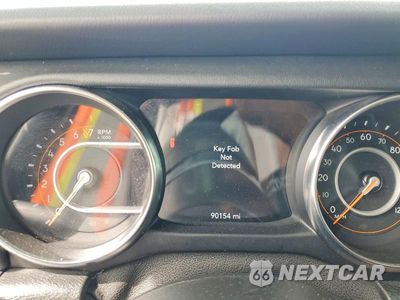 Zdjęcie 9 z 13 samochodu: 2021 JEEP WRANGLER UNLIMITED SAHARA VIN:1C4HJXEG9MW763359 - miniatura