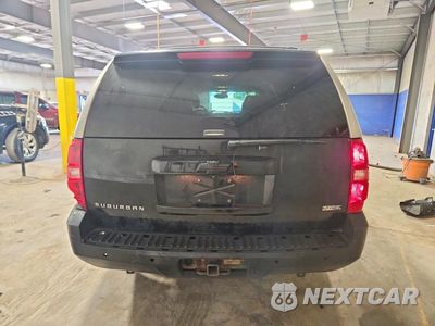 Zdjęcie 6 z 13 samochodu: 2009 CHEVROLET SUBURBAN K1500 LTZ VIN:1GNFK36359R199764 - miniatura