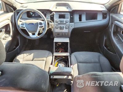 Zdjęcie 8 z 13 samochodu: 2016 FORD TAURUS POLICE INTERCEPTOR VIN:1FAHP2MK2GG119360 - miniatura