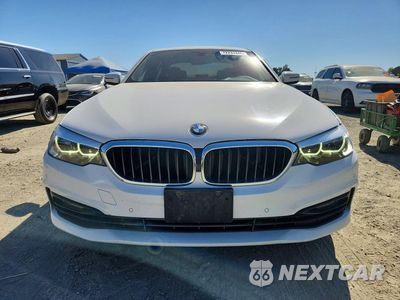 Piąte zdjęcie samochodu w środku: 2017 BMW 530 I VIN:WBAJA5C33HG897772 - miniatura
