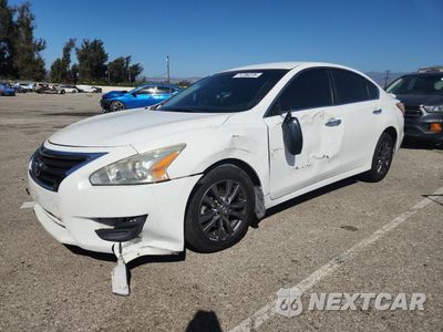 2015 NISSAN ALTIMA 2.5 S 1N4AL3AP1FN402989 - główne zdjęcie licytacji z USA - miniatura