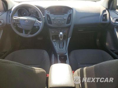 Zdjęcie 8 z 14 samochodu: 2016 FORD FOCUS SE VIN:1FADP3K21GL401777 - miniatura