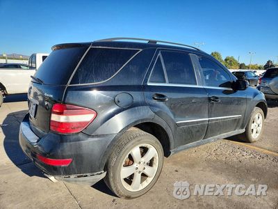 Trzecie zdjęcie samochodu z tyłu: 2010 MERCEDES-BENZ ML 350 4MATIC VIN:4JGBB8GB4AA589568 - miniatura
