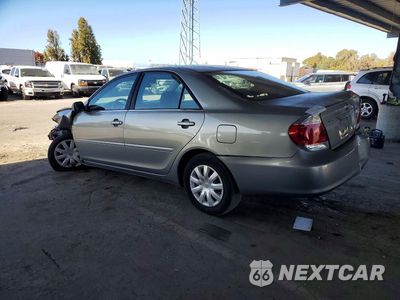Drugie zdjęcie samochodu z przodu: 2005 TOYOTA CAMRY LE VIN:4T1BE32KX5U623504 - miniatura