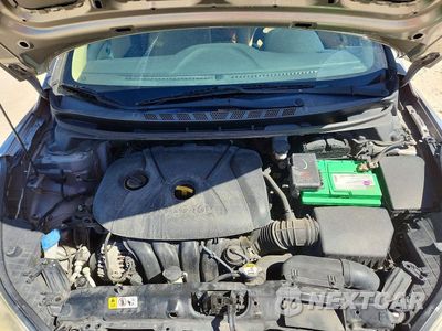 Zdjęcie 11 z 12 samochodu: 2013 HYUNDAI ELANTRA VIN:5NPDH4AE1DH273369 - miniatura