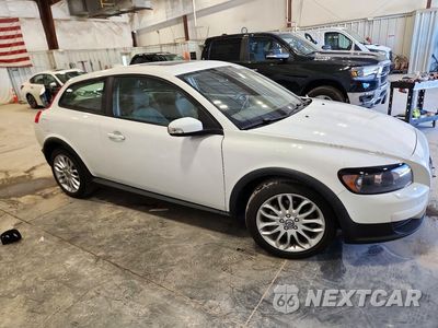 Czwarte zdjęcie samochodu z boku: 2009 VOLVO C30 T5 VIN:YV1MK672292123400 - miniatura