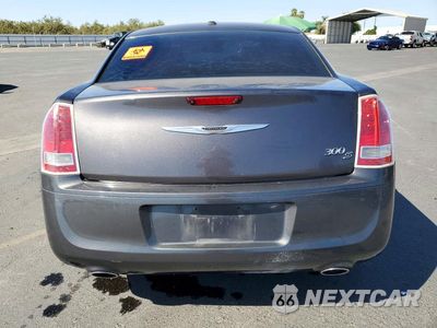 Zdjęcie 6 z 12 samochodu: 2013 CHRYSLER 300 S VIN:2C3CCABG1DH556571 - miniatura