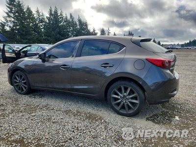 Drugie zdjęcie samochodu z przodu: 2018 MAZDA 3 TOURING VIN:3MZBN1L30JM188262 - miniatura