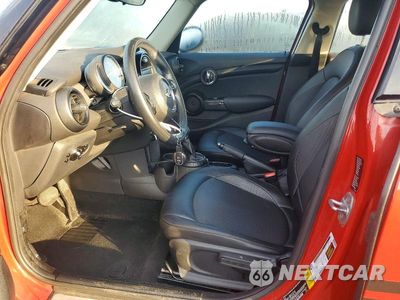 Zdjęcie 7 z 12 samochodu: 2016 MINI COOPER VIN:WMWXU1C56G2E16746 - miniatura