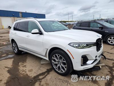 Czwarte zdjęcie samochodu z boku: 2020 BMW X7 XDRIVE40I VIN:5UXCW2C06L9B96319 - miniatura