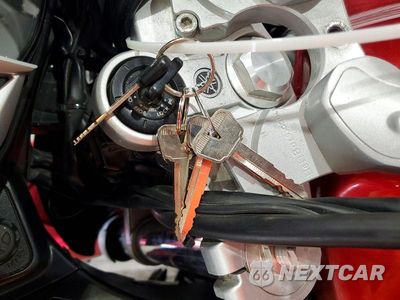 Zdjęcie 8 z 9 samochodu: 2014 YAMAHA FJR1300 A VIN:JYARP24E1EA001367 - miniatura