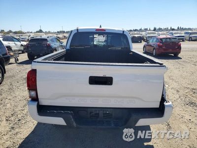 Zdjęcie 6 z 12 samochodu: 2019 TOYOTA TACOMA SR VIN:5TFRX5GN8KX140342 - miniatura