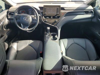 Zdjęcie 8 z 13 samochodu: 2022 TOYOTA CAMRY SE NIGHTSHADE VIN:4T1G11AK4NU043401 - miniatura