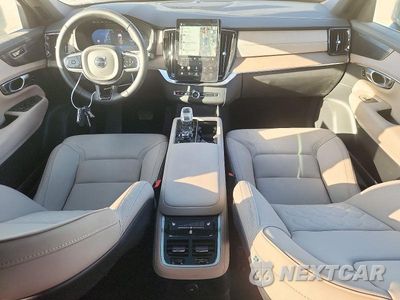Zdjęcie 8 z 13 samochodu: 2026 VOLVO XC90 PLUS VIN:YV4H60PE1T1459813 - miniatura
