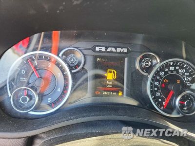 Zdjęcie 9 z 12 samochodu: 2020 RAM 2500 TRADESMAN VIN:3C6UR5CL0LG198936 - miniatura