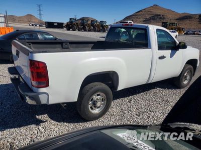 Trzecie zdjęcie samochodu z tyłu: 2007 GMC SIERRA C2500 HEAVY DUTY VIN:1GTHC24K97E524018 - miniatura