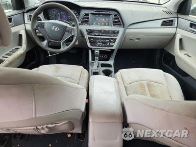 Zdjęcie 8 z 12 samochodu: 2016 HYUNDAI SONATA SE VIN:5NPE24AF6GH301248 - miniatura