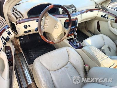 Zdjęcie 8 z 12 samochodu: 2006 MERCEDES-BENZ S 500 4MATIC VIN:WDBNG84J36A471547 - miniatura
