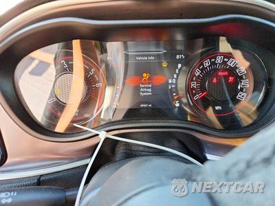 Zdjęcie 9 z 12 samochodu: 2019 DODGE CHALLENGER SXT VIN:2C3CDZAGXKH716926 - miniatura