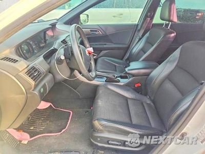 Zdjęcie 7 z 12 samochodu: 2017 HONDA ACCORD SPORT VIN:1HGCR2F53HA289965 - miniatura