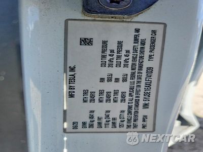 Zdjęcie 12 z 12 samochodu: 2020 TESLA MODEL 3 VIN:5YJ3E1EAXLF741039 - miniatura