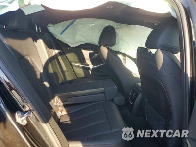 Zdjęcie 10 z 12 samochodu: 2023 BMW 330I VIN:3MW69FF01P8D26770 - miniatura