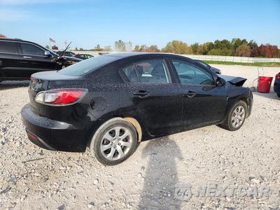 Trzecie zdjęcie samochodu z tyłu: 2011 MAZDA 3 I VIN:JM1BL1UG6B1482449 - miniatura
