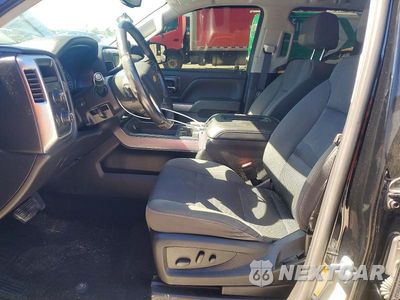 Zdjęcie 7 z 12 samochodu: 2018 CHEVROLET SILVERADO K1500 LT VIN:1GCVKREC7JZ120687 - miniatura