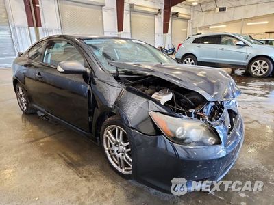 Czwarte zdjęcie samochodu z boku: 2010 SCION TC BASE VIN:JTKDE3B78A0312818 - miniatura
