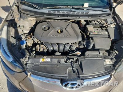 Zdjęcie 11 z 12 samochodu: 2015 HYUNDAI ELANTRA SE VIN:5NPDH4AE3FH576396 - miniatura