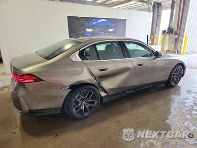 Trzecie zdjęcie samochodu z tyłu: 2027 BMW 530 XI VIN:WBA53FJ03VCY23748 - miniatura