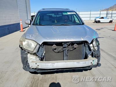 Piąte zdjęcie samochodu w środku: 2010 TOYOTA HIGHLANDER LIMITED VIN:5TDDK3EH7AS027111 - miniatura