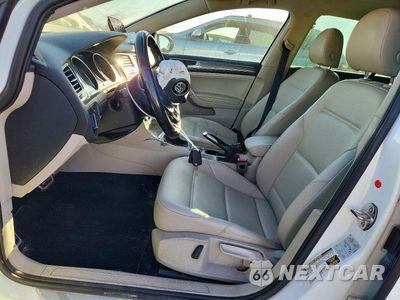 Zdjęcie 7 z 12 samochodu: 2018 VOLKSWAGEN GOLF ALLTRACK S VIN:3VWH17AU0JM754862 - miniatura