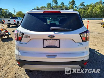Zdjęcie 6 z 13 samochodu: 2017 FORD ESCAPE SE VIN:1FMCU0GD2HUC43447 - miniatura