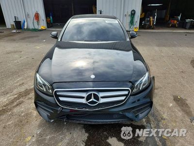 Piąte zdjęcie samochodu w środku: 2017 MERCEDES-BENZ E300 VIN:WDDZF4JB0HA107106 - miniatura