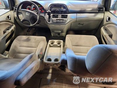 Zdjęcie 8 z 13 samochodu: 2007 HONDA ODYSSEY EX VIN:5FNRL38487B137724 - miniatura