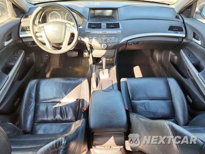 Zdjęcie 8 z 12 samochodu: 2010 HONDA ACCORD EXL VIN:1HGCP3F83AA018920 - miniatura