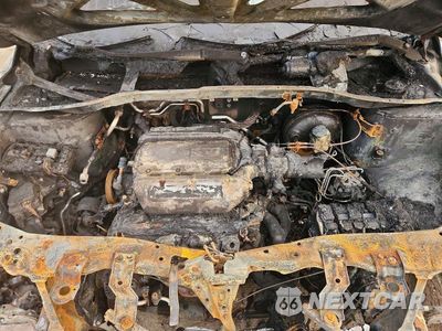 Zdjęcie 12 z 13 samochodu: 2004 HONDA PILOT EX VIN:2HKYF18494H522195 - miniatura